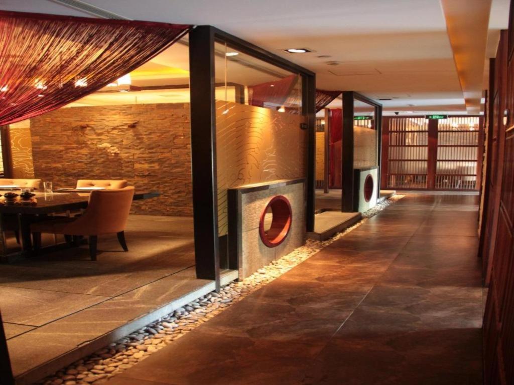 Huana Hotel Minhang Шанхай Екстериор снимка